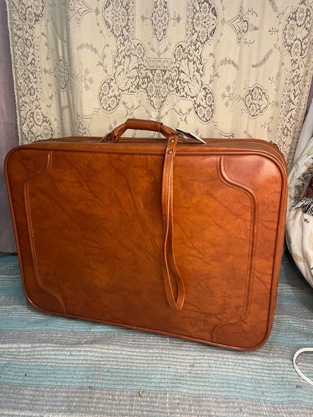 American Tourister coolest medium